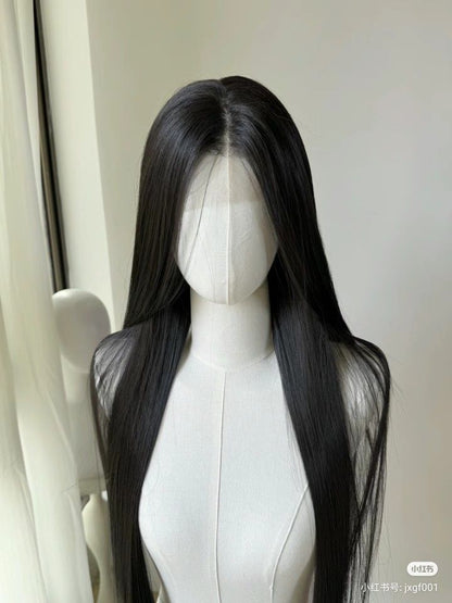 Straight Wig with Natural Hairline — Sleek & Simple