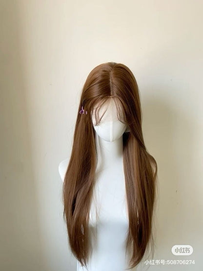 Straight Wig with Natural Hairline — Sleek & Simple